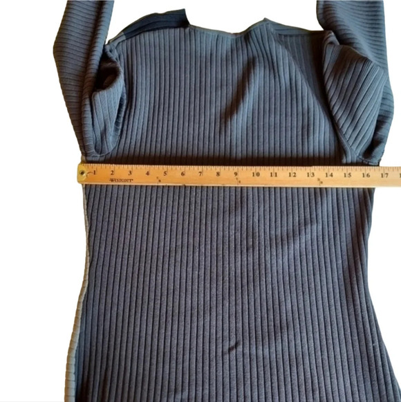 Cyrus Black Gray‎ Color Block Ribbed Knit - Picture 2 of 8